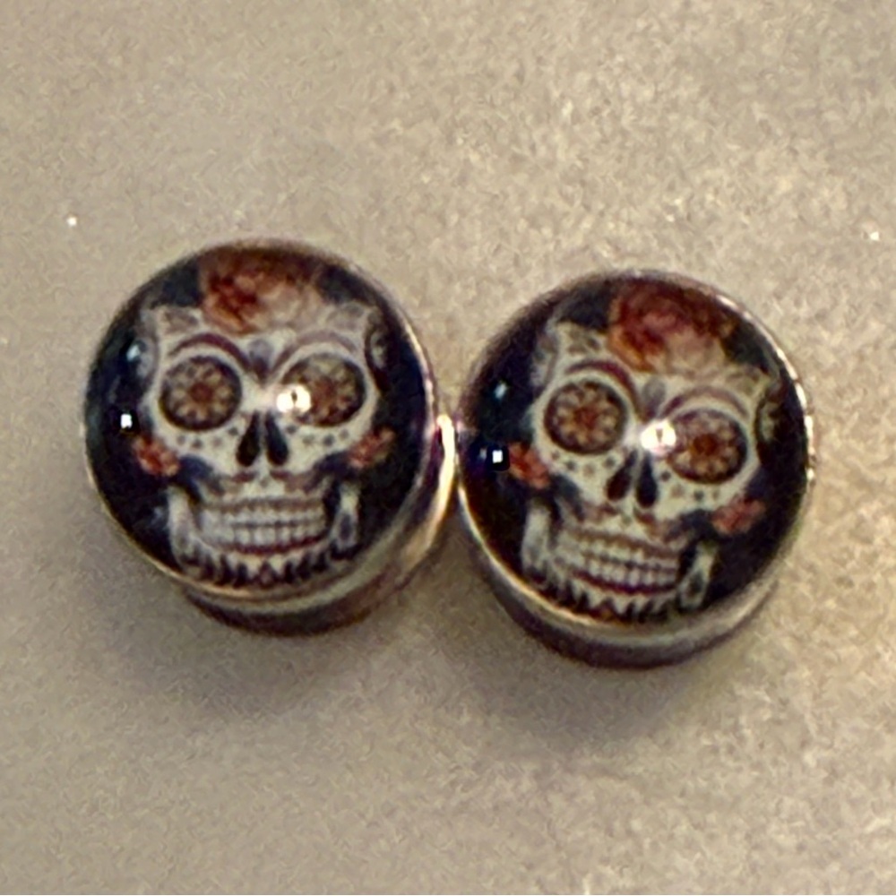 Sugar Skull Stud Earrings Edgy Day Of The Dead Tattoo Screw Back Dumbbell Retro